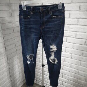 American Eagle Outfitters Super Stretch Distressed Ladies Size 10 Short Jeans